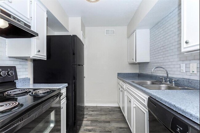 Building Photo - 2766 Cookscreek Pl