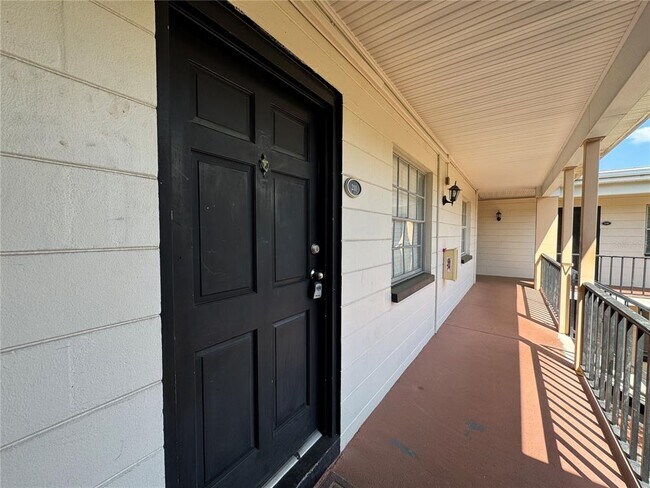 Primary Photo - 120 S Church Ave