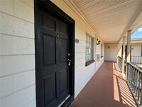 Building Photo - 120 S Church Ave
