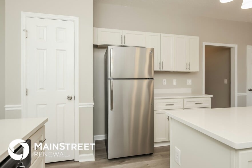 Building Photo - 816 Falling Wind Ct