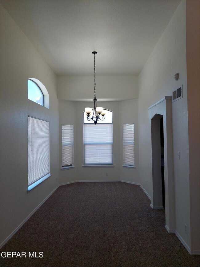 Building Photo - 11236 Horse Ranch St