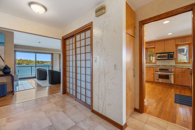 Building Photo - 4646 Lords St NE