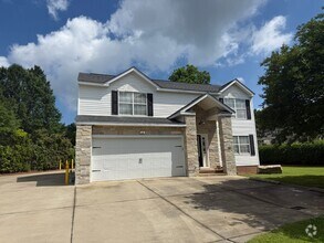 Building Photo - Lexington - Commercial Property