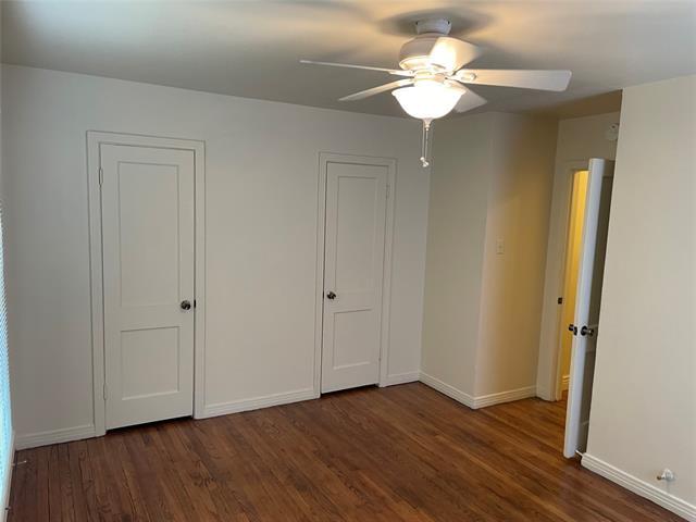 Building Photo - 2430 Dunloe Dr