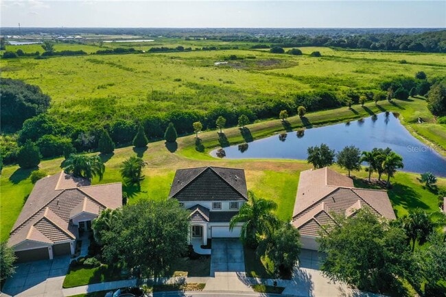 Building Photo - Willowbrook