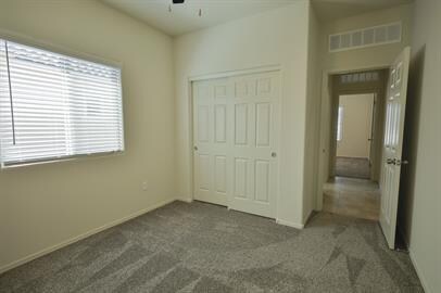 Building Photo - Rancho Sahuarita newer home!!