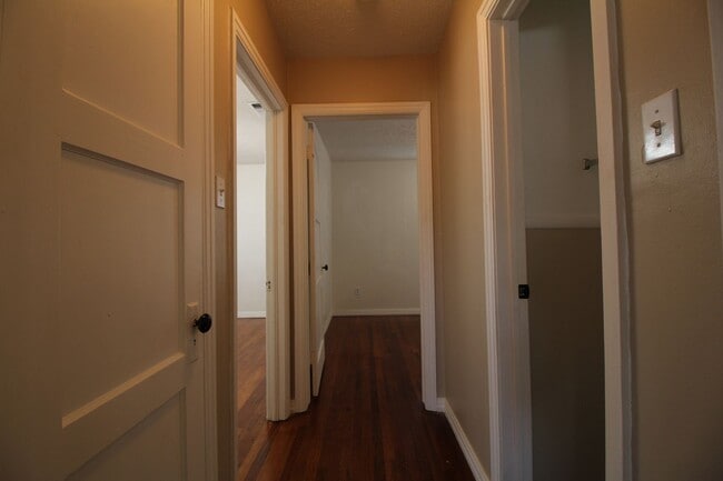 Building Photo - 2317 32nd St