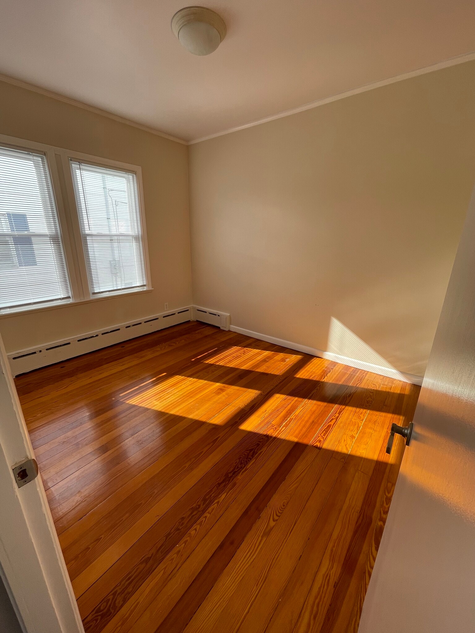 Building Photo - 24 Sharp St