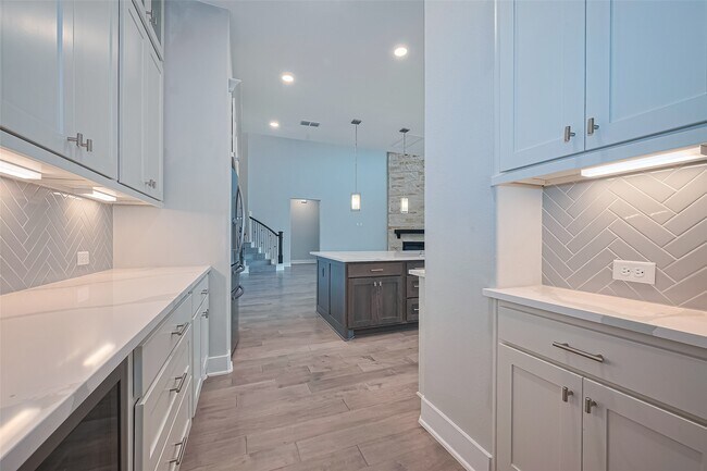 Building Photo - 1322 McMurtry Ridge Dr