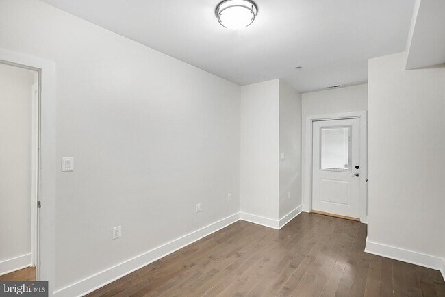 Building Photo - 3821 14th St NW