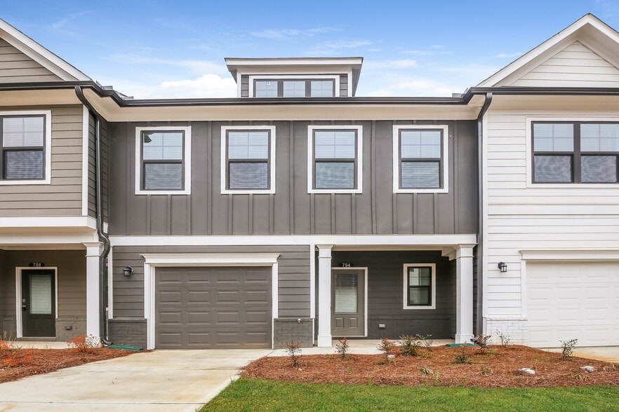 Building Photo - 794 Calvin Pk Dr