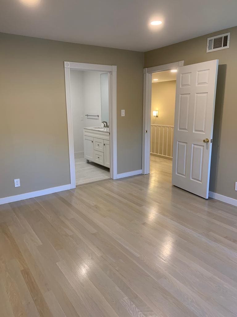 Building Photo - 12244 Magnolia Blvd