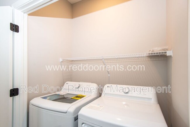 Building Photo - 14578 Brecon Ln