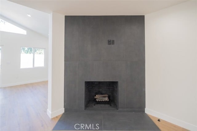 Building Photo - 14727 Leadwell St