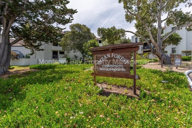 Building Photo - 500 Glenwood Cir