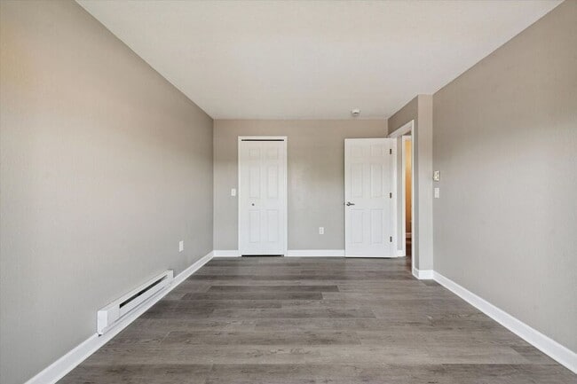 Building Photo - 4111 Harvest Ln