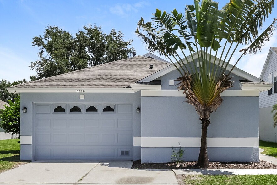 Primary Photo - 6646 Summer Cove Dr