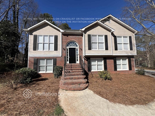 Building Photo - 3201 Beuhlah Way SE