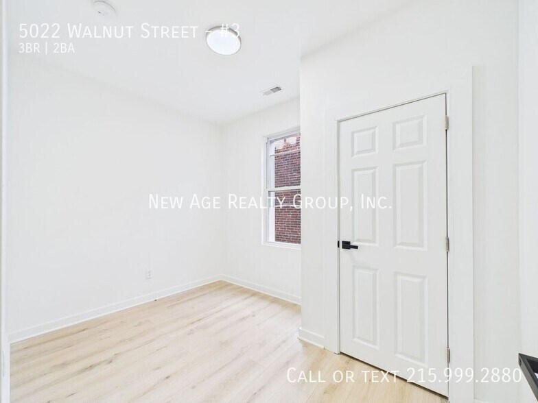 Building Photo - 5022 Walnut St