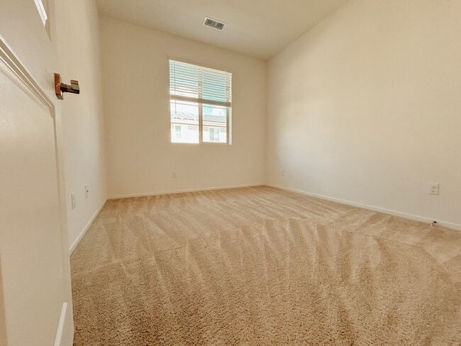 Building Photo - 5604 Altamura Way