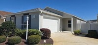 Building Photo - 2577 Lindewood St