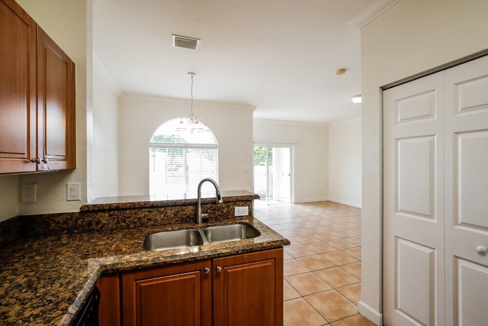 Building Photo - 2998 NW 36th Ter