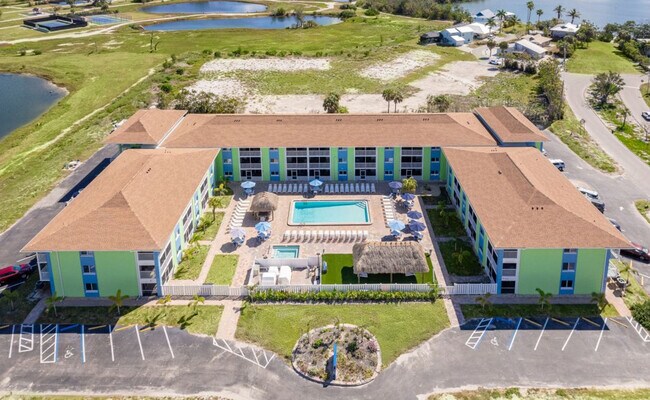 Building Photo - 7785 Estero Blvd