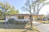 Building Photo - 2125 Hairston St