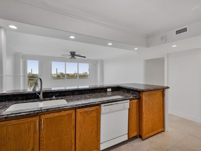 Building Photo - 7135 Collins Ave