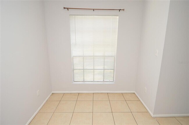 Building Photo - 8702 Mallard Reserve Dr