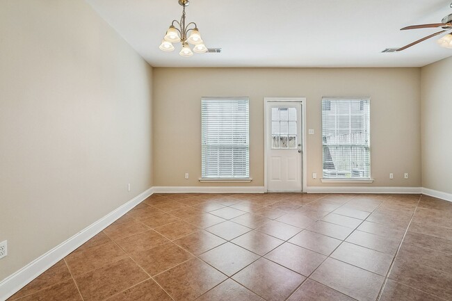 Building Photo - 104 Covington Meadow Cir