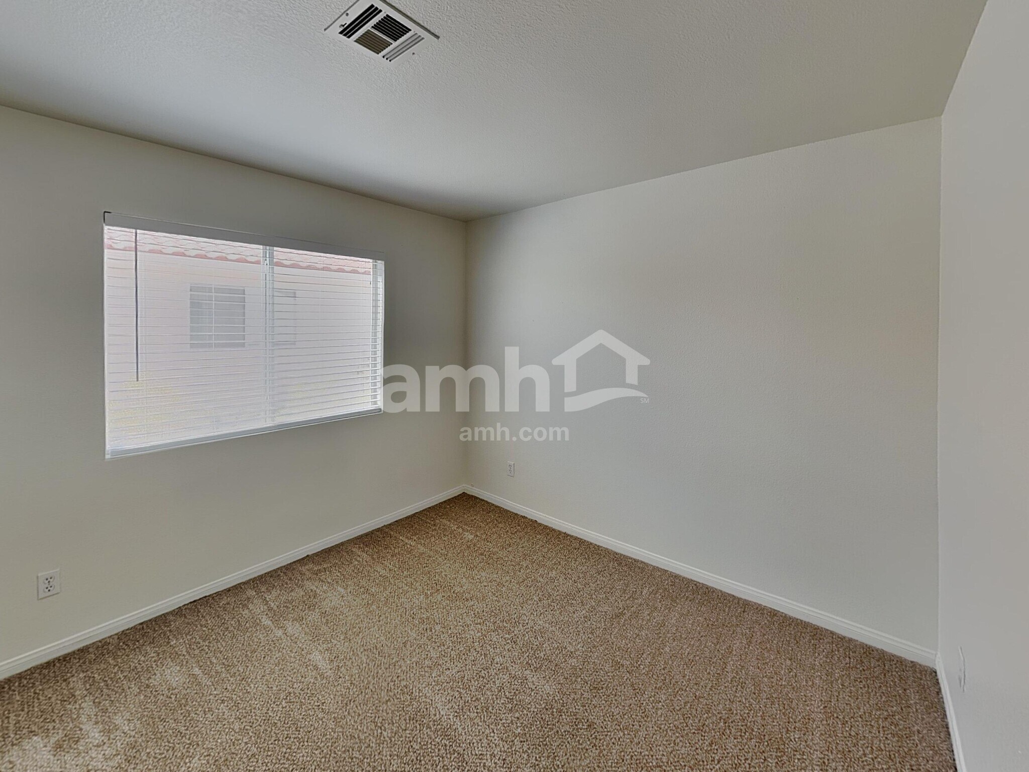 Building Photo - 9876 Vermillion Cliffs Ave