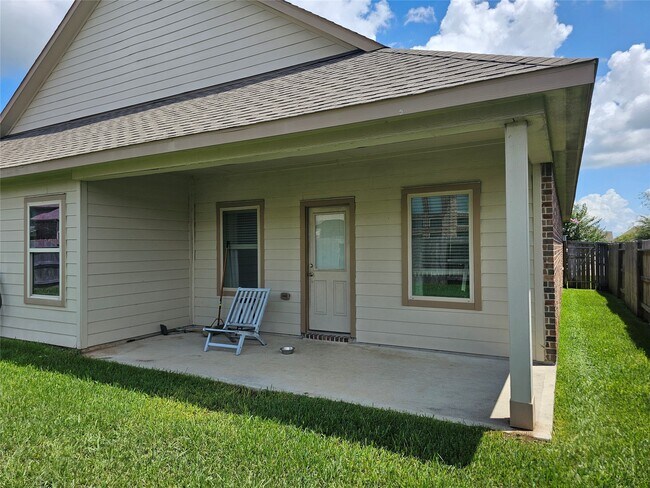 Building Photo - 1608 Groce Ln