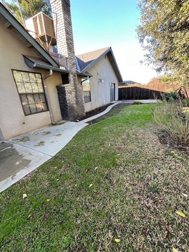 Building Photo - Available Now!