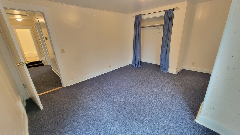 Building Photo - 1333 Connecticut St