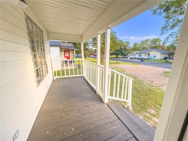 Building Photo - 1111 Georgia St