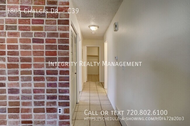 Building Photo - 1805 Chalcis Dr