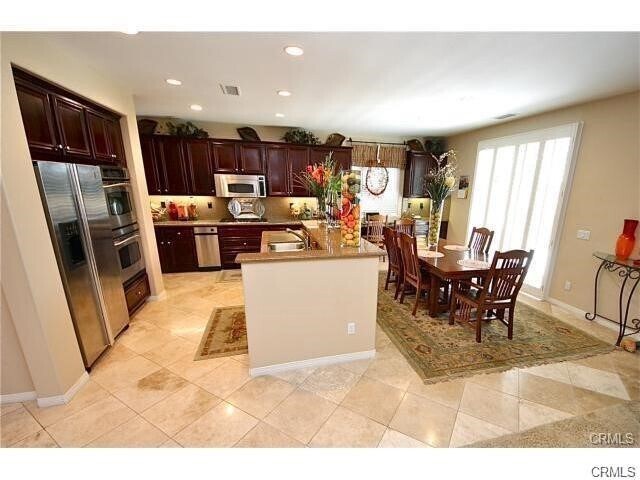 Building Photo - 12423 Greentree Dr