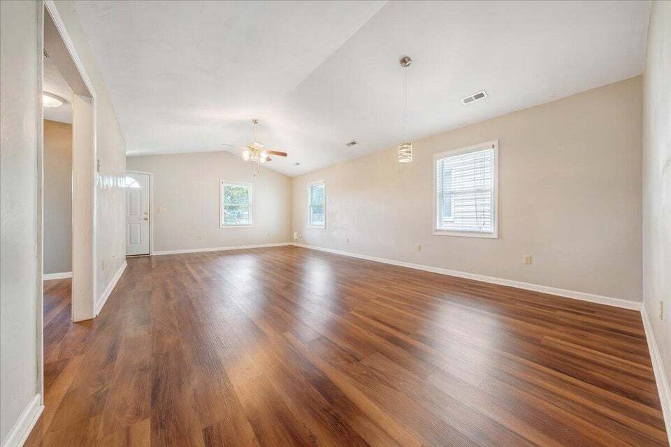 Building Photo - 720 Tennessee St