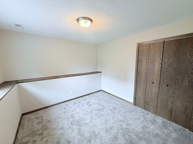 Building Photo - 8820-8822 Griggs Ave