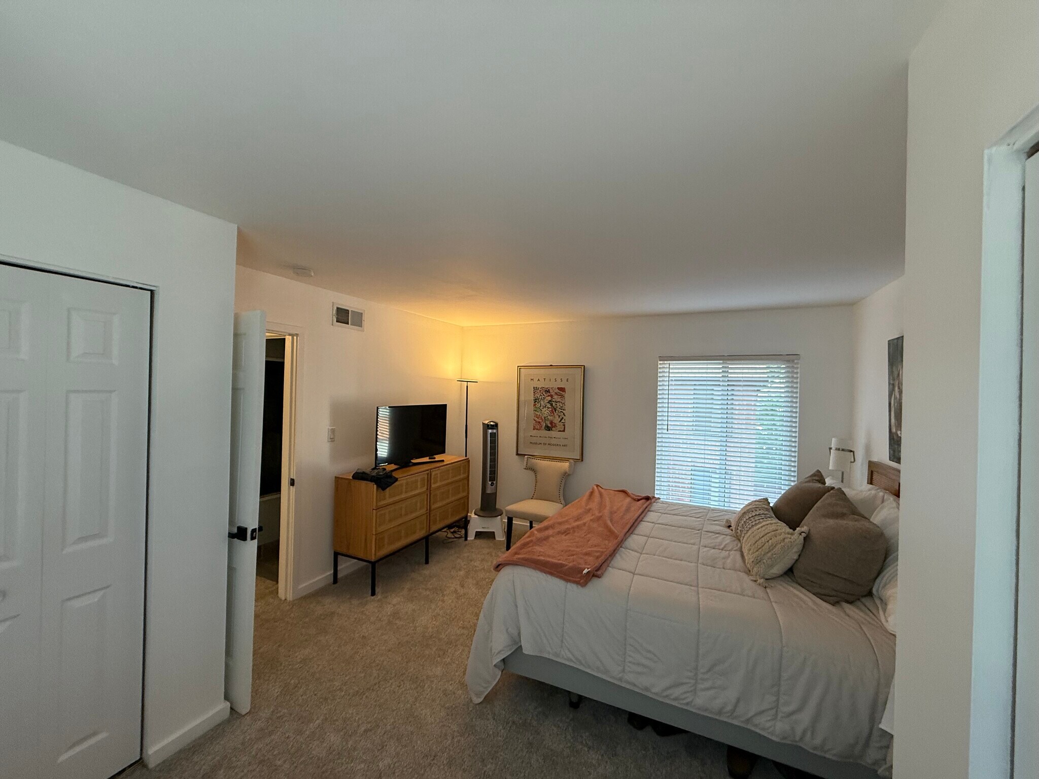 Master Bedroom - 287 Lear St
