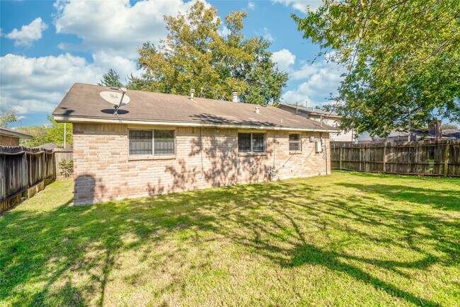 Building Photo - 5411 Ingomar Way