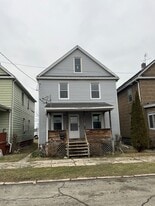 Building Photo - 960 W 16th St