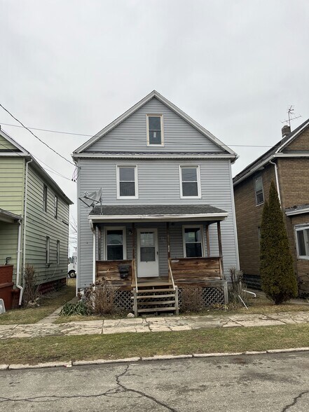 Primary Photo - 960 W 16th St