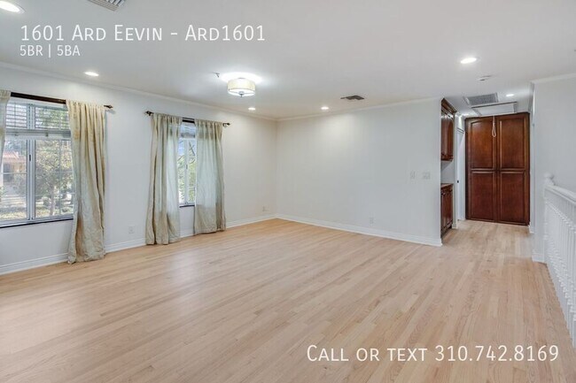 Building Photo - 1601 Ard Eevin Ave