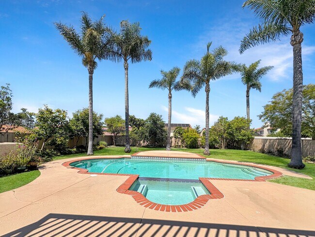 Building Photo - Spacious Oceanside Retreat with Pool, Spa,...