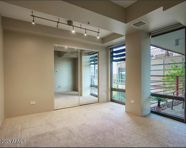 Building Photo - 7141 E Rancho Vista Dr