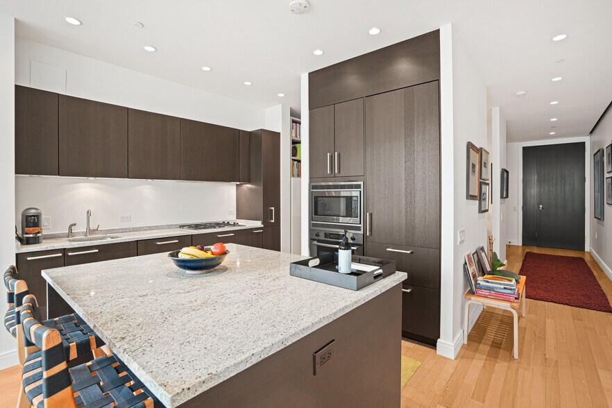 Building Photo - 1177 22nd St NW