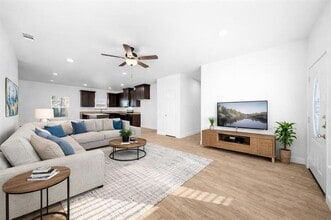 Building Photo - 1905 King St