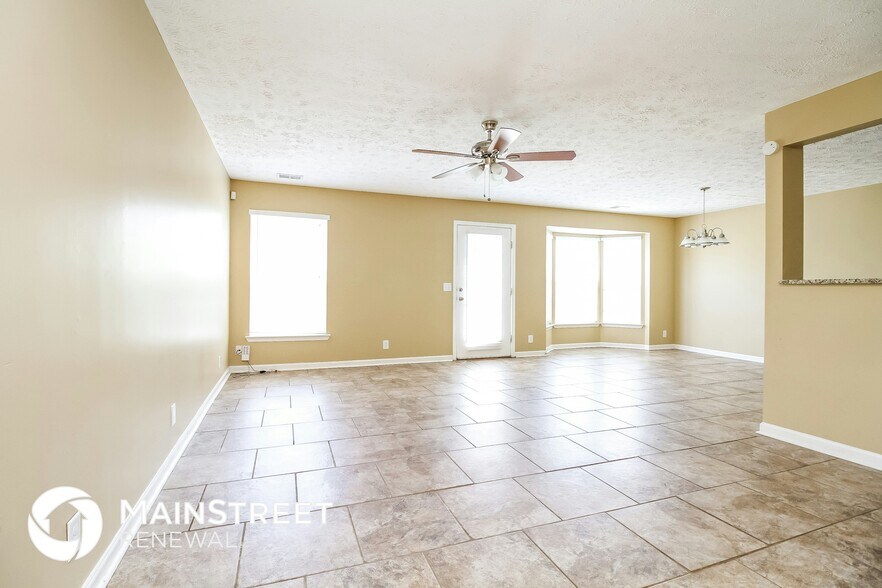 Building Photo - 2628 River Meade Way